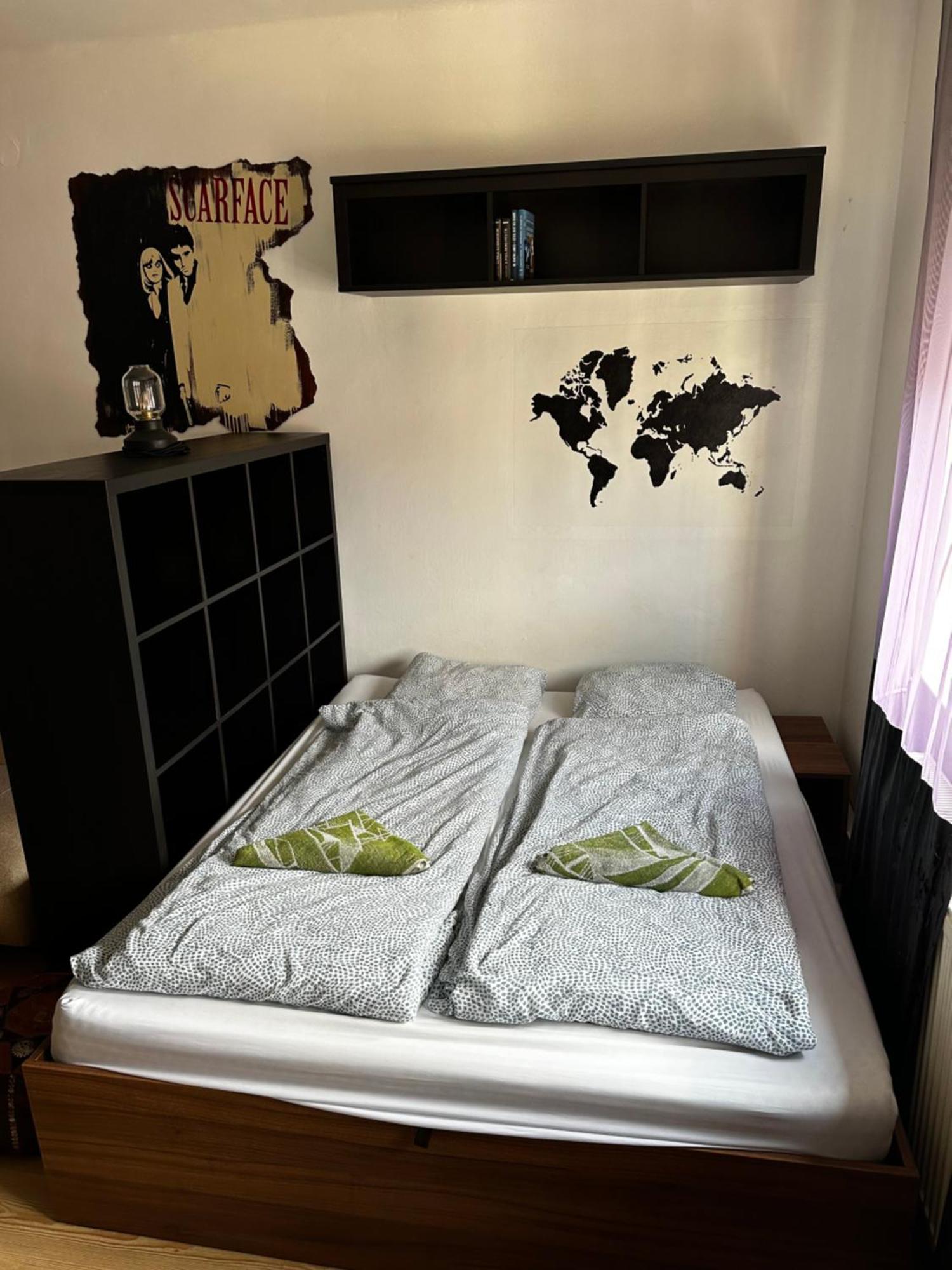 City Center Apartman Gyor Bagian luar foto
