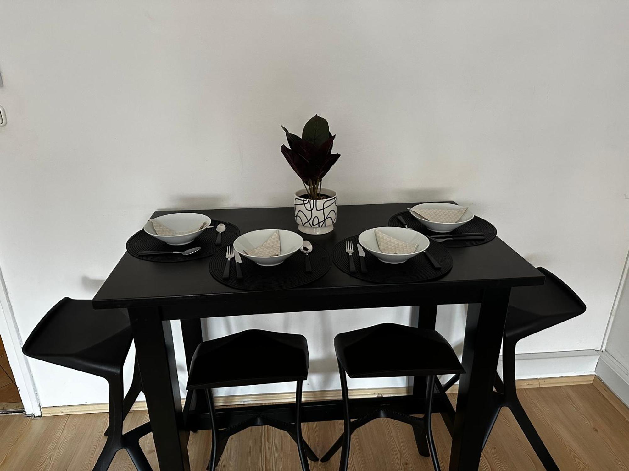 City Center Apartman Gyor Bagian luar foto